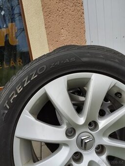 Pneumatiky 215/55r16
