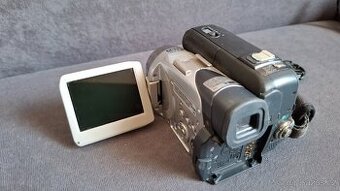 Videokamera JVC GR-DF540e
