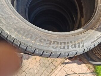 4x 285/45r20 108w Bridgestone