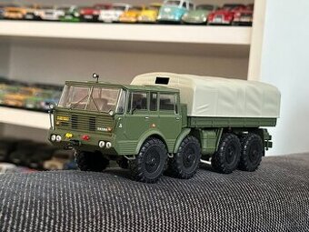 DeAgostini - Tatra 813 8x8 Kolos - 1:43