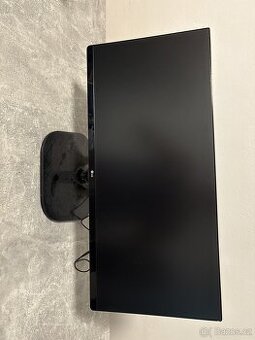 Monitor LG 29
