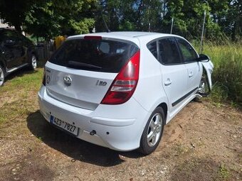 Hyundai i30 jako celek na ND