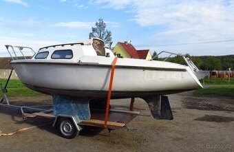Loď kajutová, Sun Star 18