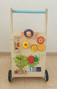 Dětské dřevěné chodítko - 1