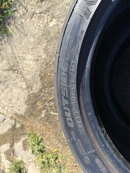 Nankang AR-1 semi-slick 245/40 ZR18 soft