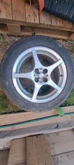 Hlinikové kola Toyota