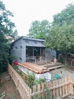 Tiny house