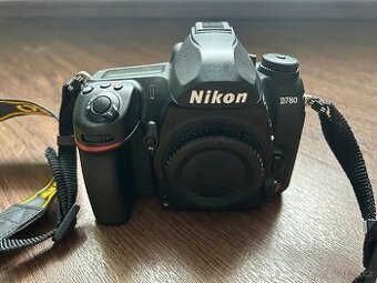 Nikon D780 - tělo