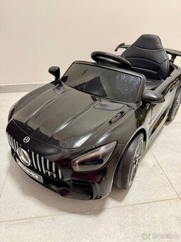 Dětské elektrické autíčko Mercedes AMG GTR