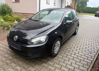 Volkswagen Golf VI 1,4i Pravid.servis 1 Majite benzín