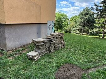 Betonová dlažba 30 x 30