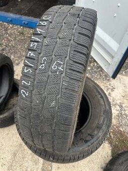 Zimní pneu 225/75/16C