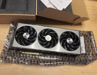 Prodám Sapphire NITRO+ AMD Radeon RX 7800 XT 16GB
