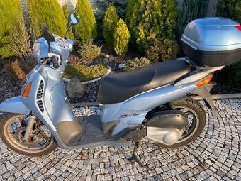 Honda SH 125 ccm rok 2003