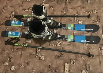 Chlapecké lyže 130, lyžáky 265 mm, hůlky