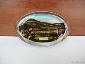 Skleněné těžítko 11 x 7cm