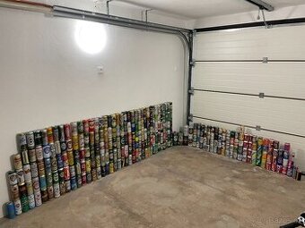 Plechovky od piva a limonády