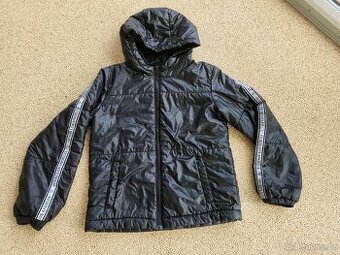 Dětská zateplená bunda Guess vel. 14