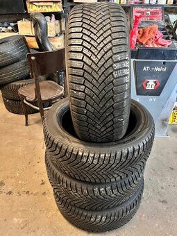 215/50 R17 95V zimní Yokohama - téměř nové - DOT 2023