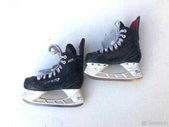 brusle Bauer NS, vel. 35