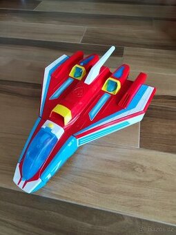 Tlapková patrola velké zásahové letadlo