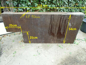 Pertinax (Kartit) 116 x 54cm, deska má tloušťku 10cm.