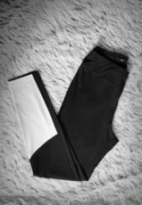 Sportovní bílo černé legíny s vysokým pasem-vel.M (nové)