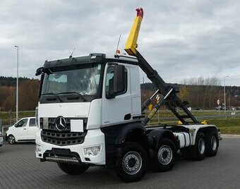 Mercedes-Benz AROCS 3251 8x4 - hákový nosič kontejnerů