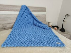 Pletená dětská deka modrá - 1