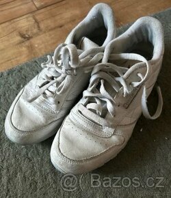 Sportovní boty Reebok vel.35