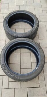Prodám 2x letní pneu 285/35R20 106V