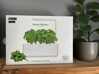 Click and Grow Smart Garden 3 chytrý květináč + 3ks kapslí