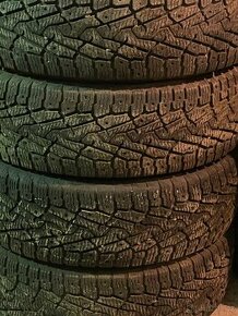 Pneu 275/65 R18 Nokian