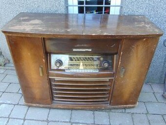 Hudební skříň - retro
