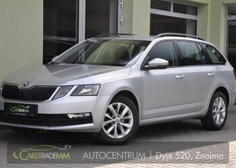 Škoda Octavia 1,6TDi DSG NAVI CARPLAY1