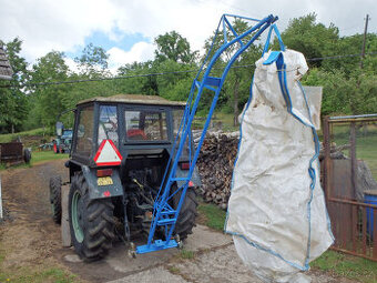 Jeřábek za traktor