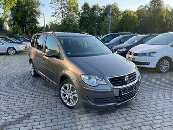 VW Touran 1,6MPi 75kW 7míst ZÁRUKA