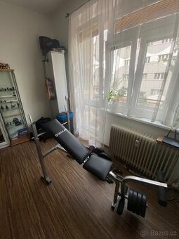 Posilovací lavice ( Bench press) - 1