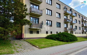 Pronájem_byt 3+1_balkón, garáž, sklep_Police nad Metují