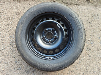 Prodám rezervní kolo 6Jx15H2 ET47 s pneu MICHELIN 195/65/R15