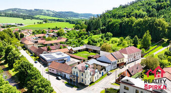Prodej RD 5+1, CP 5.677 m², Jaroměřice - 1