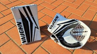 Brankářská lapačka a vyrážečka Vaughn V9