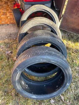 224/40 R18