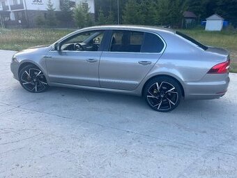 Škoda Superb 2 facelift 2.0Tdi 125 kW DSG 4x4