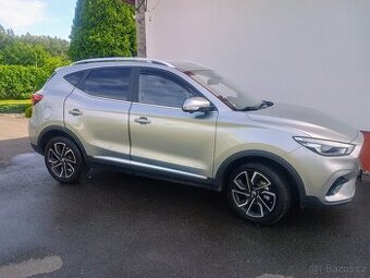 MG ZS 1.5 emotion plus