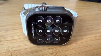 Prodám Apple Watch Ultra 49mm Titanium  White Ocean