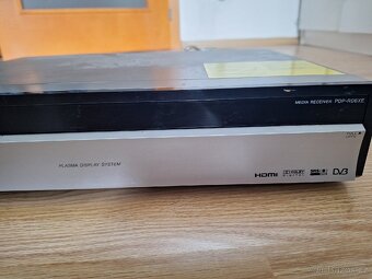 Plasma Pioneer TV "systemova" s receiverem