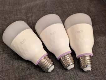 Chytrá žárovka Yeelight YLDP06YL (Barevná, WiFi, E27)
