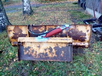 Sněhová radlice na UNC hydraulické natáčení