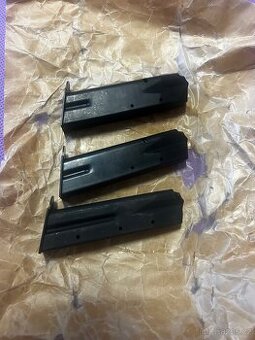 Originální zásobníky čz 75